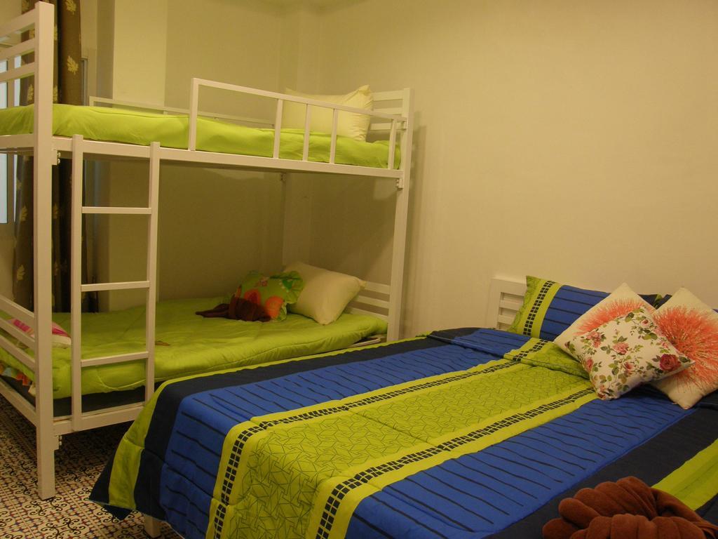 Wansabai Place HHQ Esterno foto