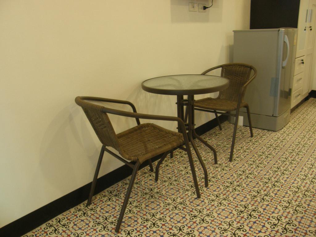 Wansabai Place HHQ Esterno foto